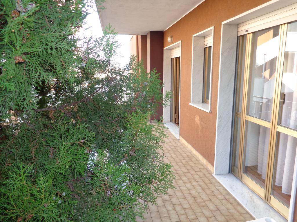 Residence Aurora Wellness & Spa Albenga Bagian luar foto