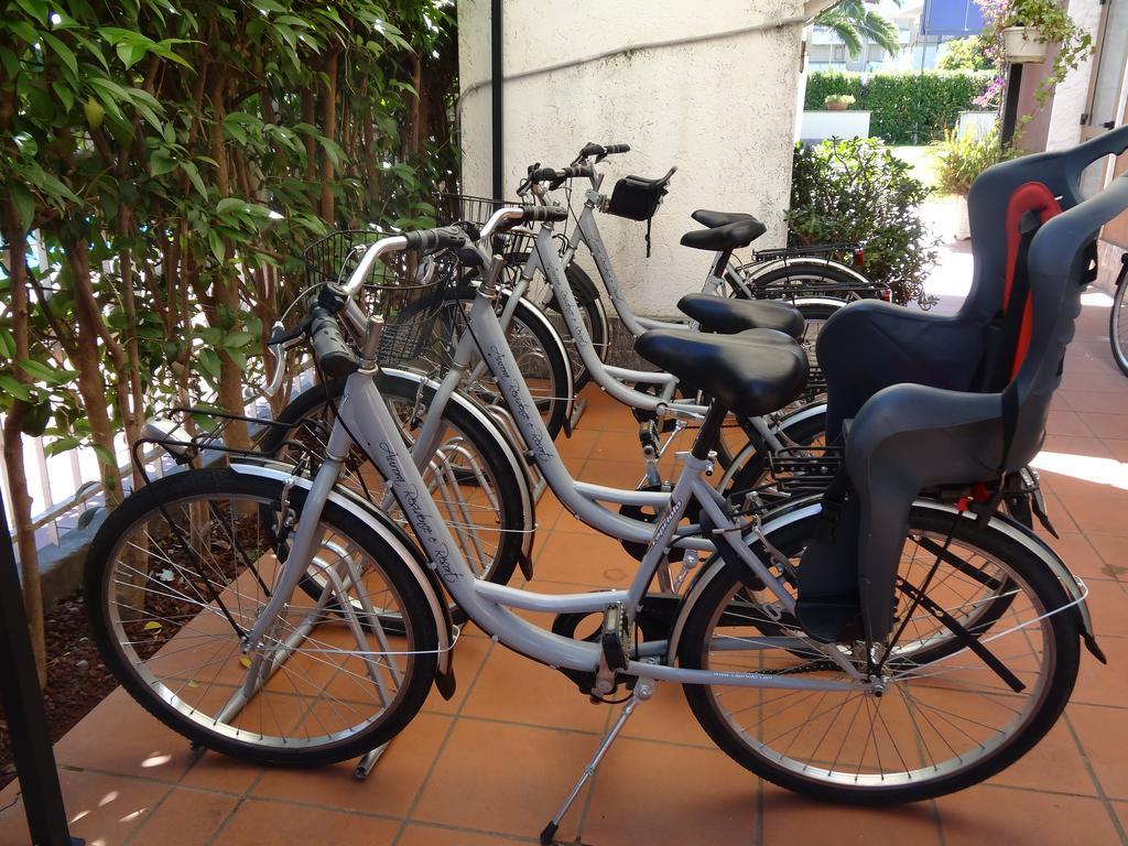 Residence Aurora Wellness & Spa Albenga Bagian luar foto