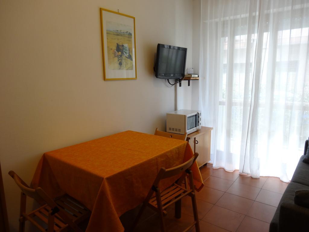 Residence Aurora Wellness & Spa Albenga Bagian luar foto