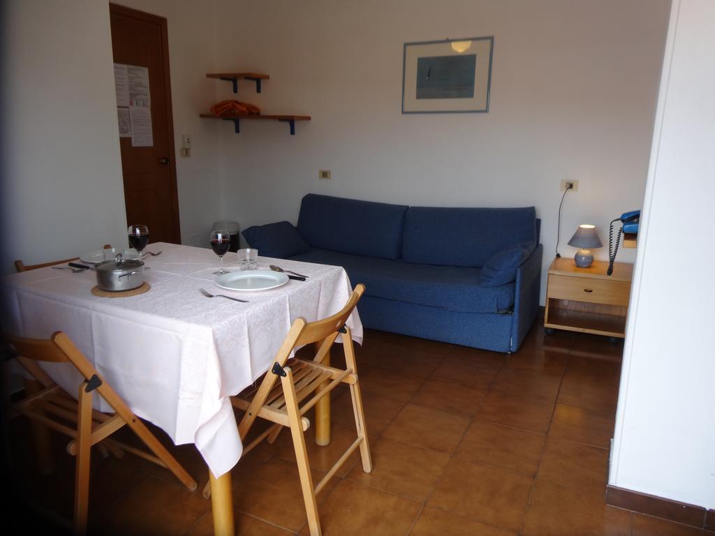 Residence Aurora Wellness & Spa Albenga Bagian luar foto
