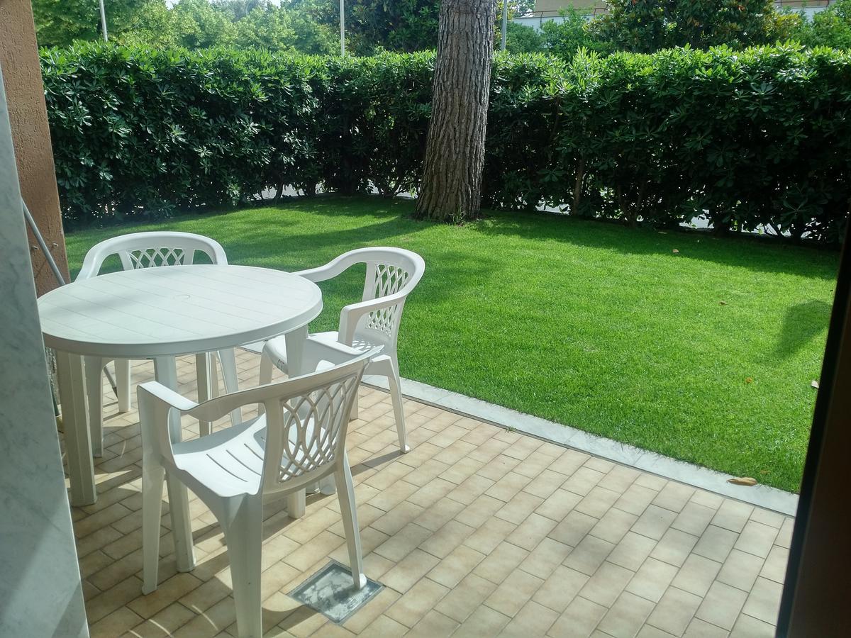 Residence Aurora Wellness & Spa Albenga Bagian luar foto
