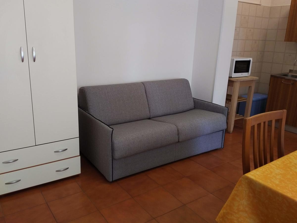 Residence Aurora Wellness & Spa Albenga Bagian luar foto